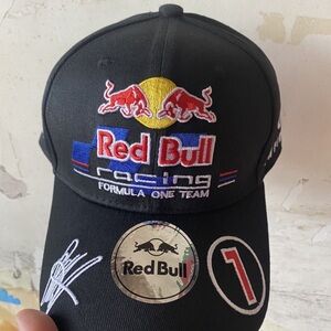 ❤️Red Bull Racing Black Logo Baseball Cap❤️